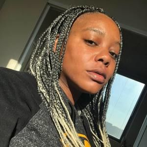 Meet your Posher, Destiny